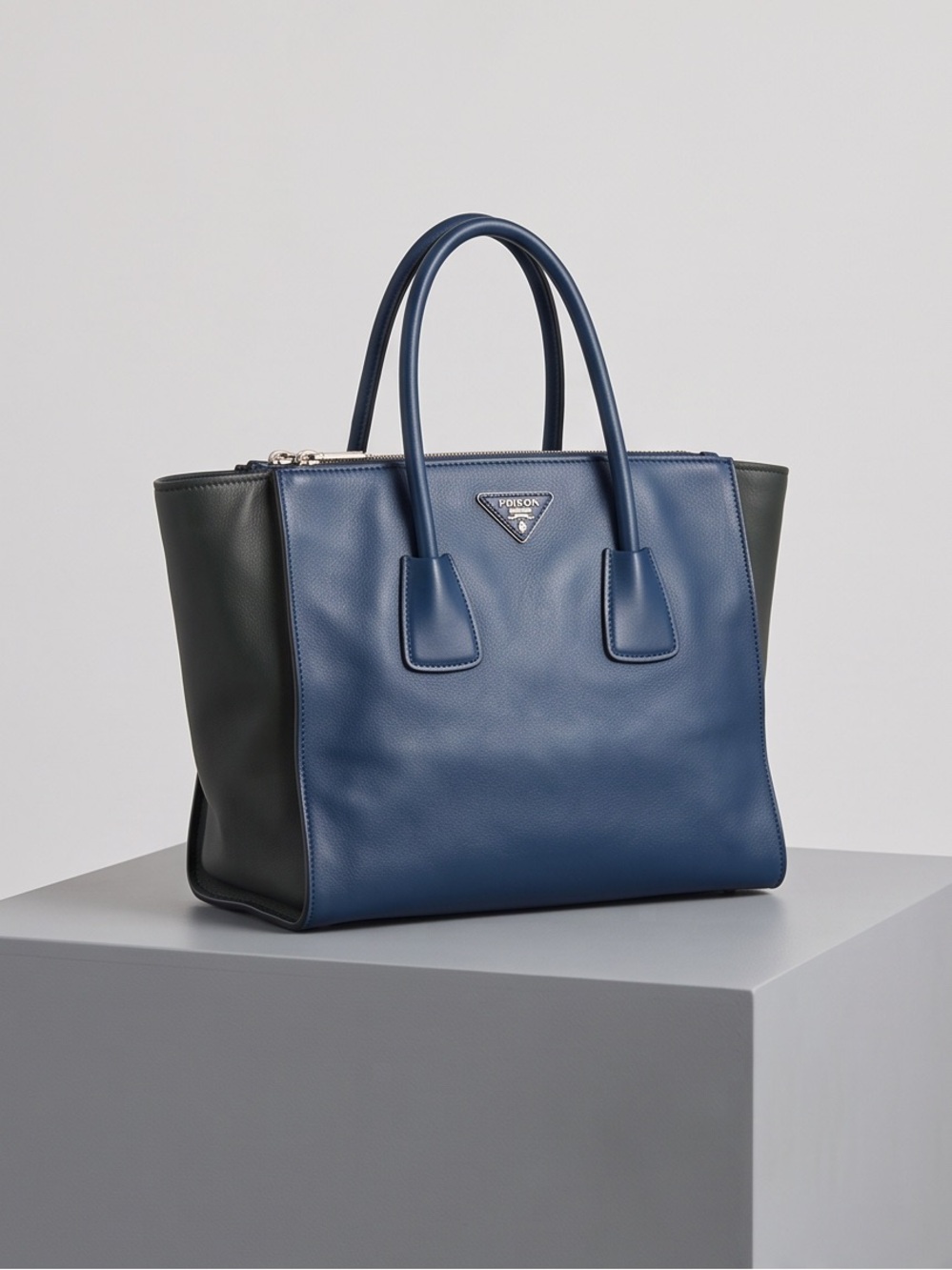 Prada NAVY CITY TWIN ZIPPER Blue and Black Leather - Picture 2 of 16